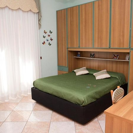 Butterfly Bed & Breakfast Castellammare di Stabia Bagian luar foto