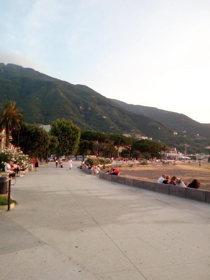Butterfly Bed & Breakfast Castellammare di Stabia Bagian luar foto