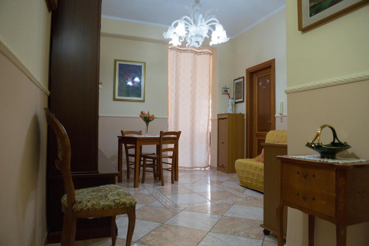 Butterfly Bed & Breakfast Castellammare di Stabia Bagian luar foto