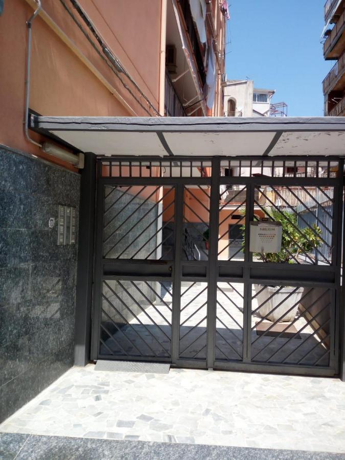 Butterfly Bed & Breakfast Castellammare di Stabia Bagian luar foto